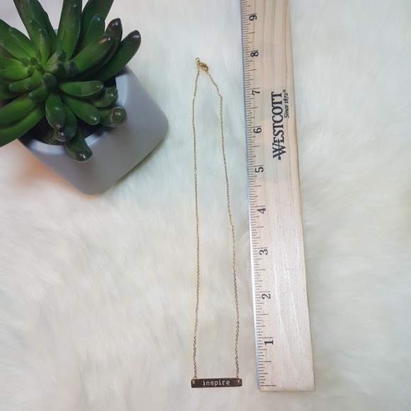 Bar Necklace -Gold color - Picture 2 of 2